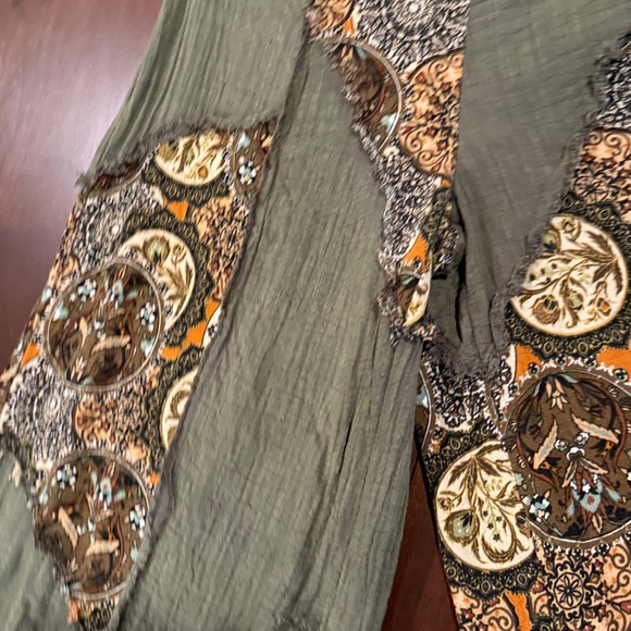 POL Olive Green Patchwork Wide Leg Pants - Picture 7 of 15